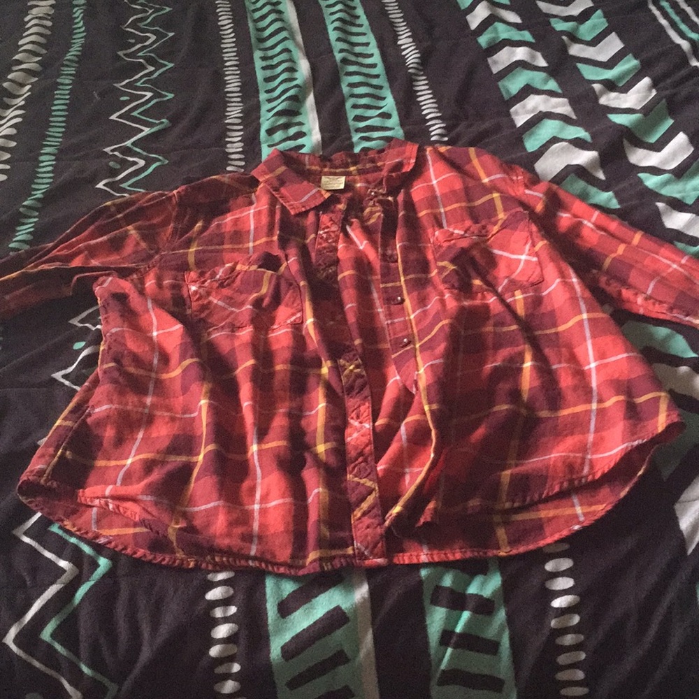 Autumn colored collared flannel!